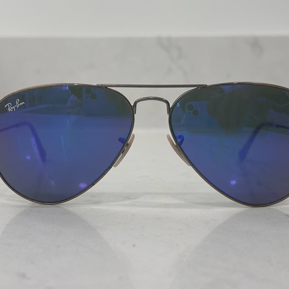 Ray-Ban Aviator Sunglasses with Deep Blue/ purple Lenses